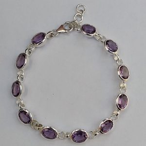 AB25 Amethyst 6x8 mm oval