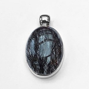 AN25T Rutilquarz Black 16x23 oval